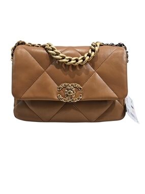 Chanel 19 Small Flap Bag in Rare Caramel/Brown Lambskin NWT